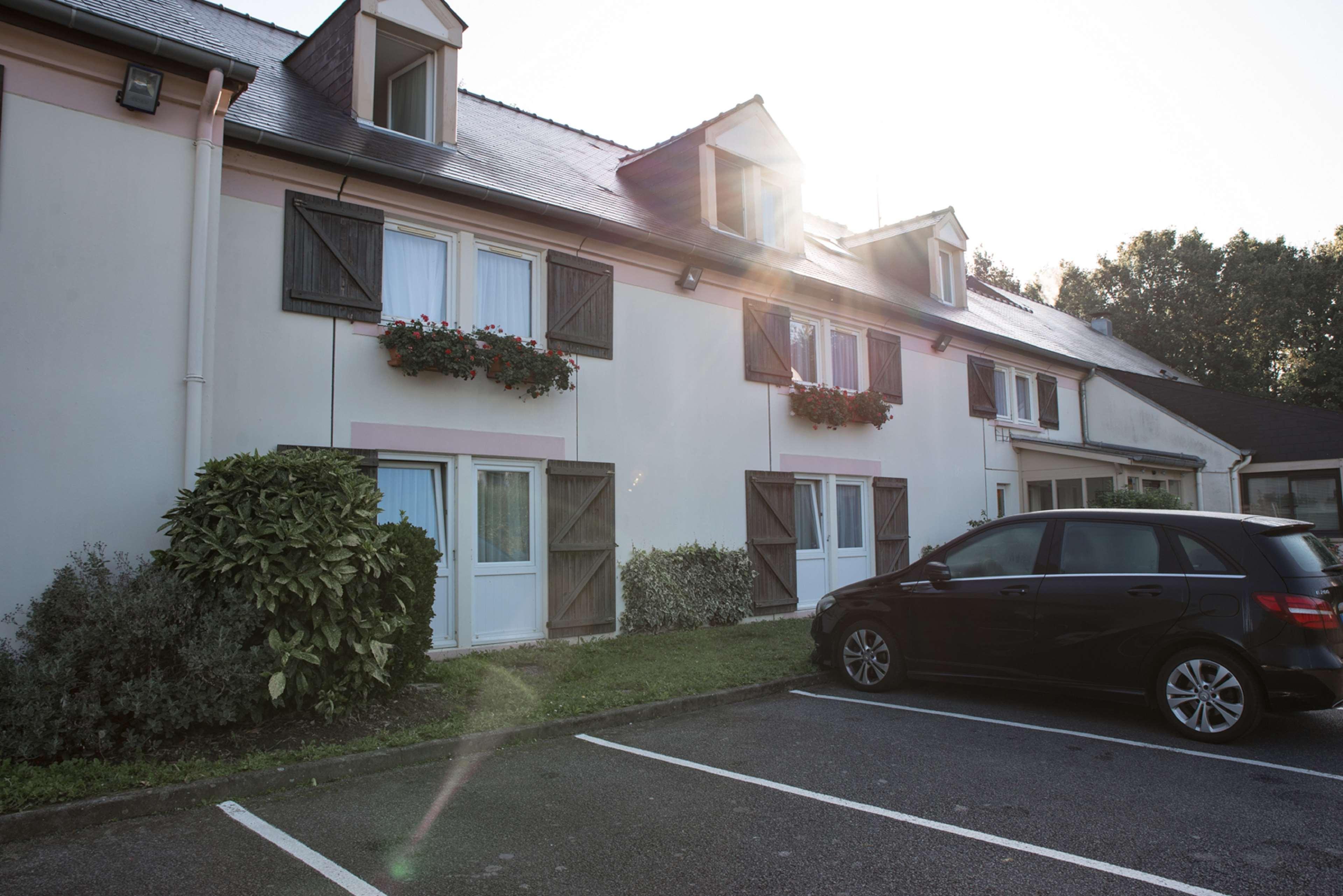 Kyriad Rennes Nord Hotel Zewnętrze zdjęcie